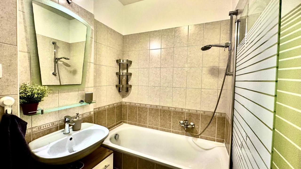 Benett Apartman Budapest Ngoại thất bức ảnh